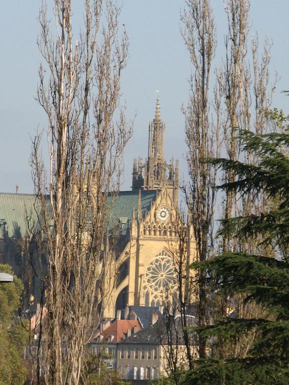 Les Chambres De L'Ile Longeville-les-Metz Bagian luar foto